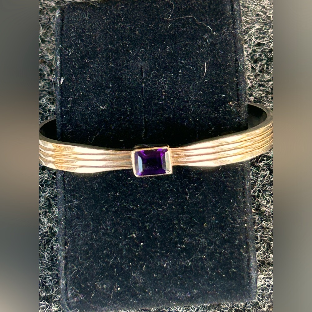 Ray Bennett 14k Sterling Silver cuff with deep purple emerald cut amethyst stone